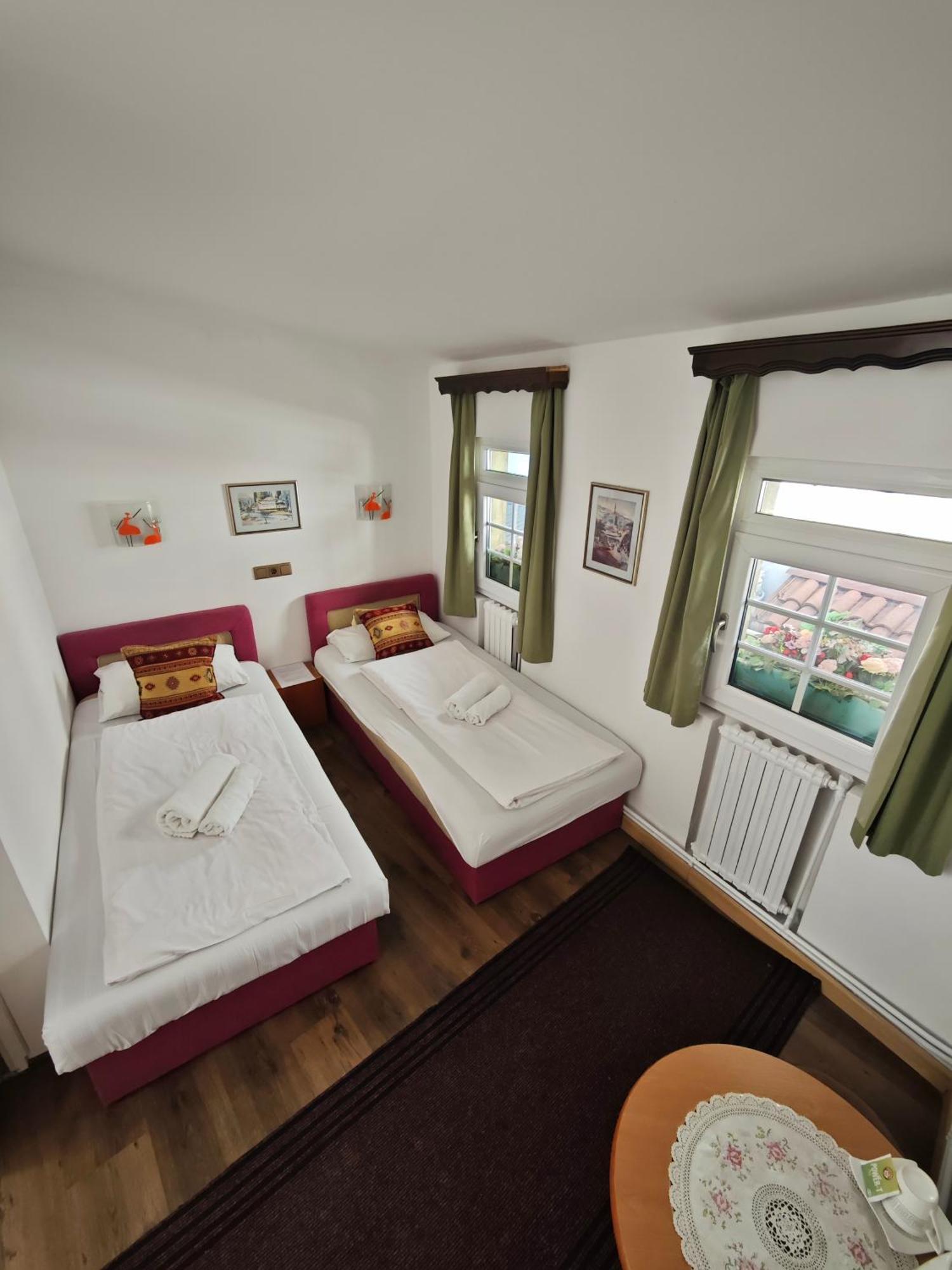 Guesthouse Yildiz Sarajevo Exterior foto