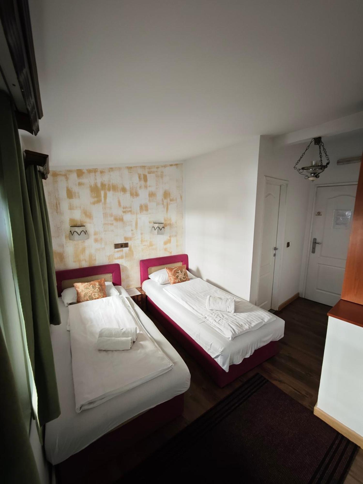 Guesthouse Yildiz Sarajevo Exterior foto